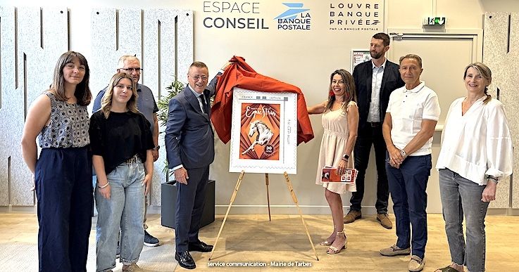 EQUESTRIA - Un timbre collector pour les 30 ans du festival tarbais